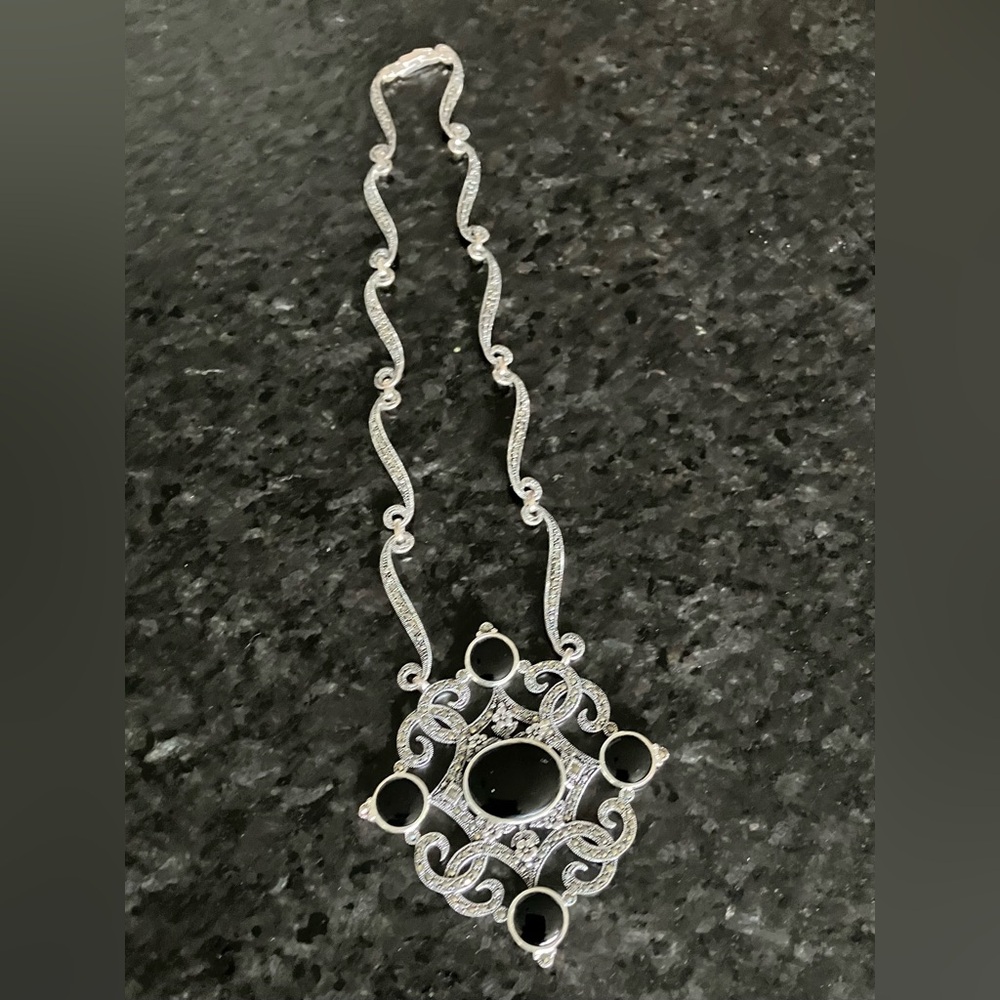 Elegant Silver and Black Pendant Necklace